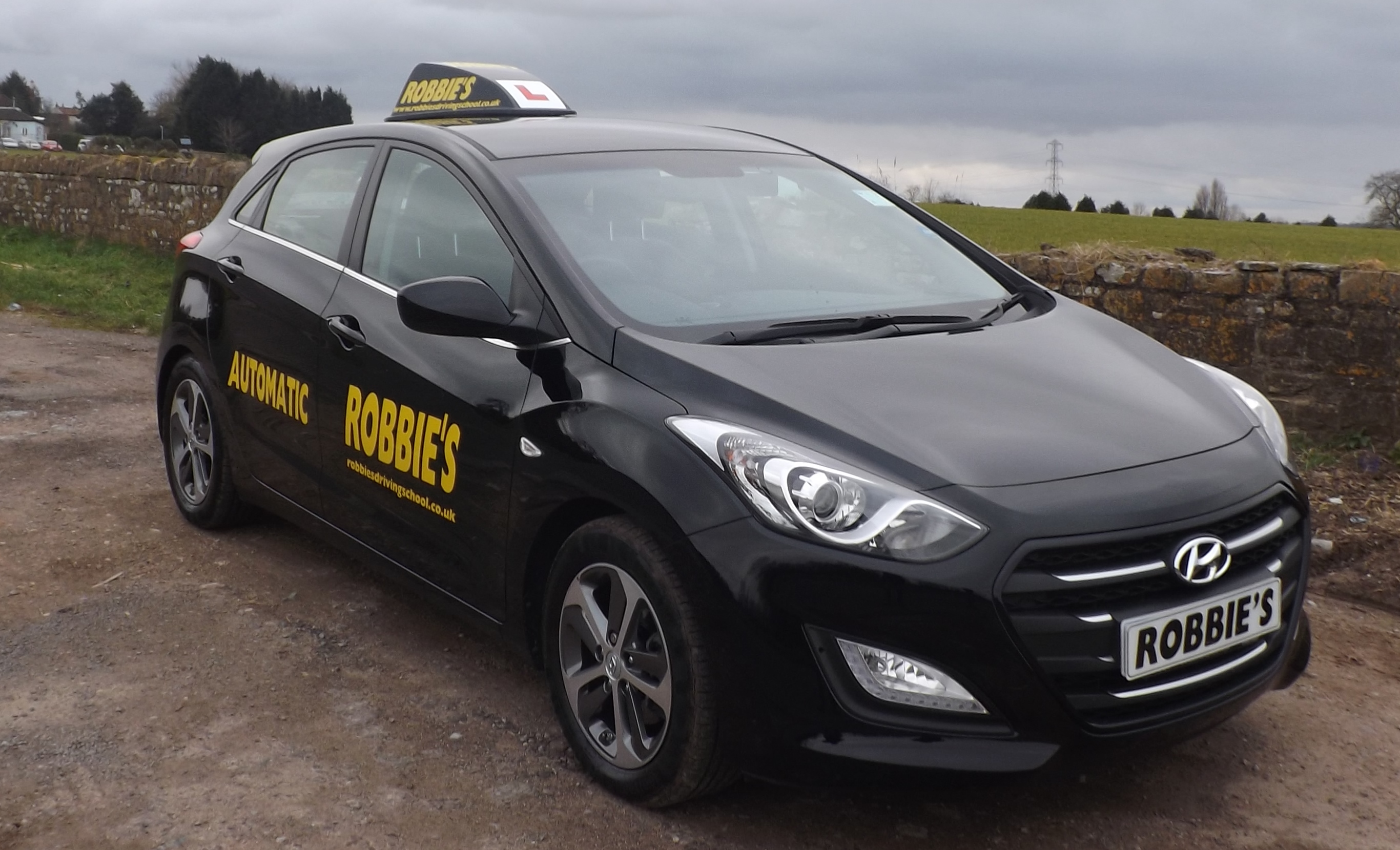 i30
